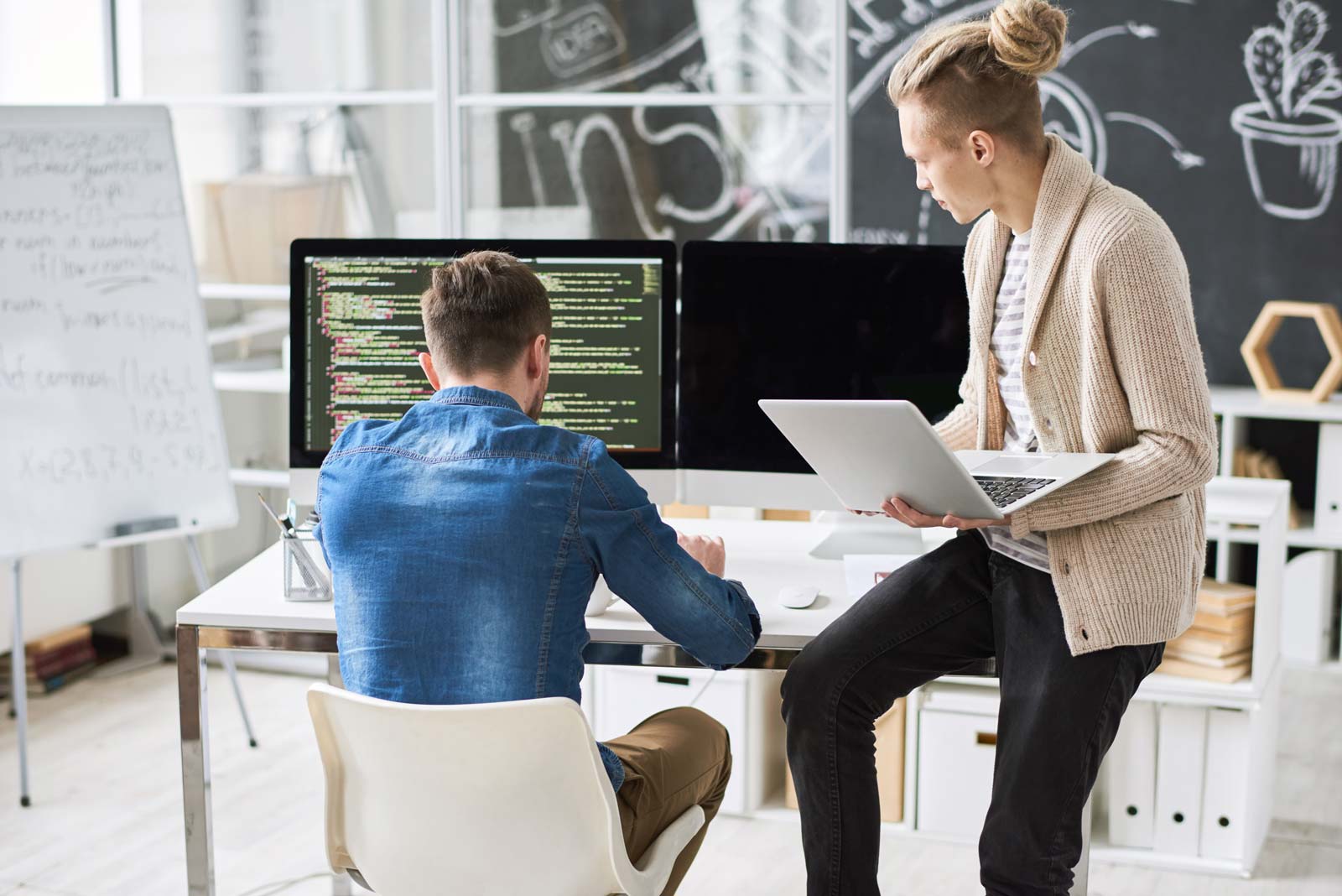 Why Choose HashRoot for Python Development Service